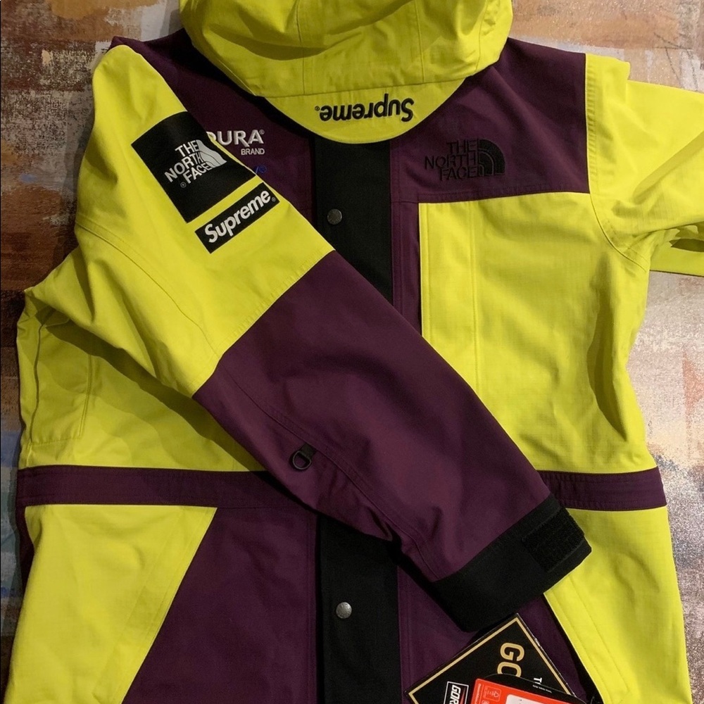 Supreme x The North Face Expedition Parka